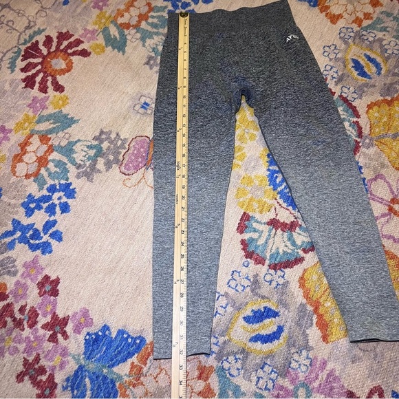 Women's AYBL Pulse Ombre Seamless Leggings Gray Black Size Large Athleisure Gym - Picture 7 of 10